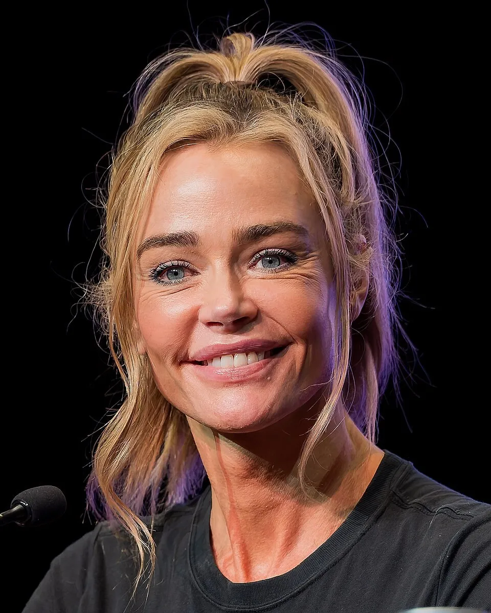 Denise Richards, Dragon Con, Atlanta, 2026