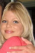 Donna D'Errico, Baywatch reunion DVD release party, 2006