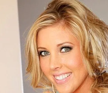 Samantha Saint